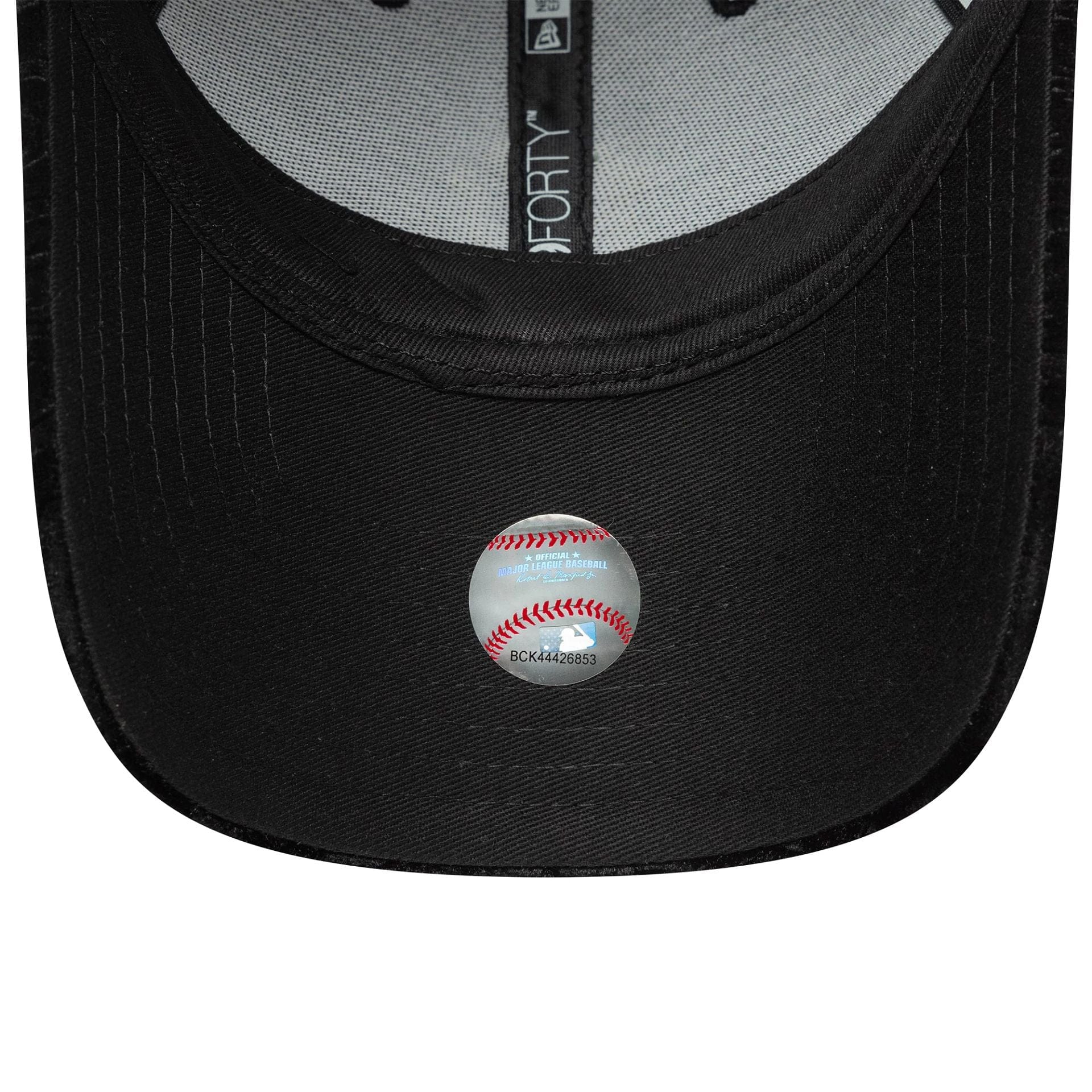 9FORTY FEMALE NEW YORK YANKEES VELLUTO NERO