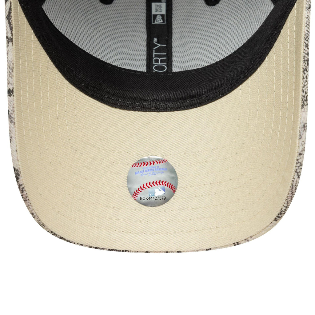 9FORTY FEMALE NEW YORK YANKEES SNAKE