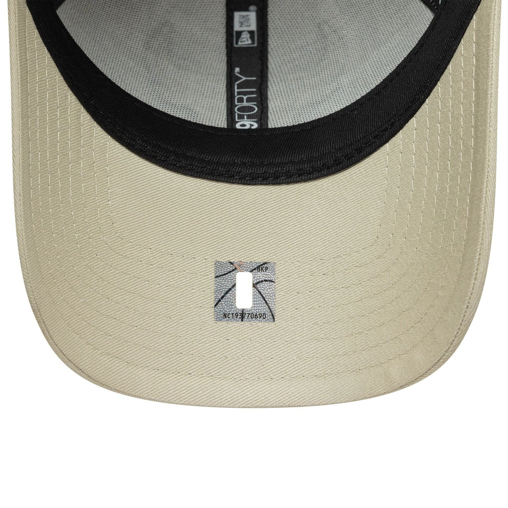 9FORTY Chicago Bulls NBA Team Outline Crema