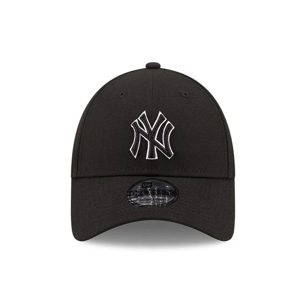 9FORTY NEW YORK YANKEES Pop Outline Black