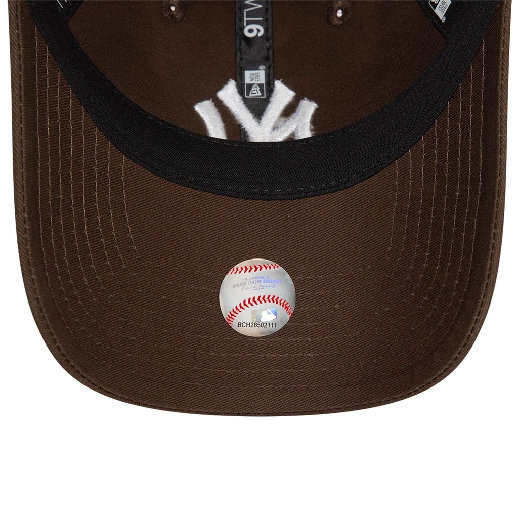 9FORTY NEW YORK YANKEES ESSENTIAL Brown