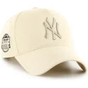 Cappellino curvo beige snapback con logo beige MVP DT Sure dei New York Yankees MLB di 47 Brand